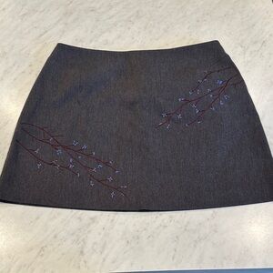 Express Stretch Embroidered Gray Skirt 5/6